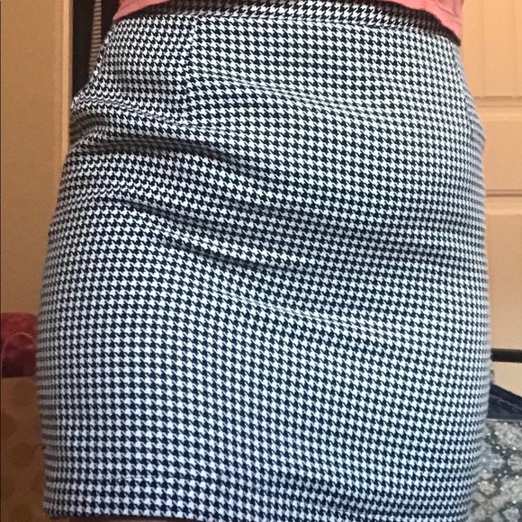VINTAGE MINI SKIRT - Picture 4 of 4